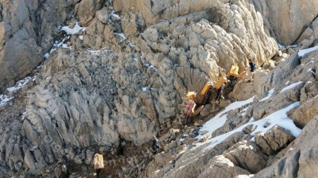  کۆڵبەرێکی دیکە بەهۆی بەربوونەوە لە شاخ گیانی لەدەست دا 